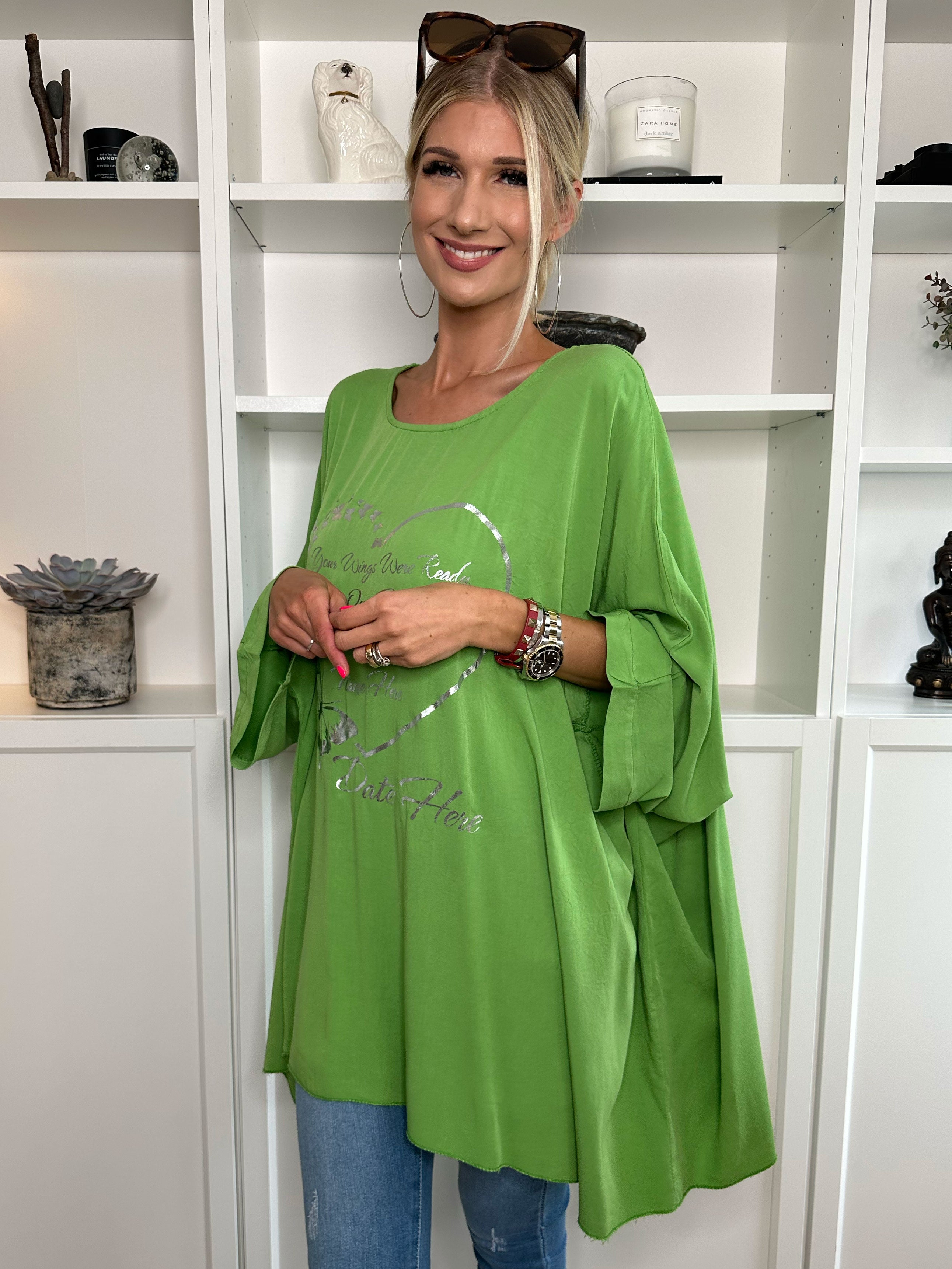 Hope Short - Cool oversize blus med motiv framtill